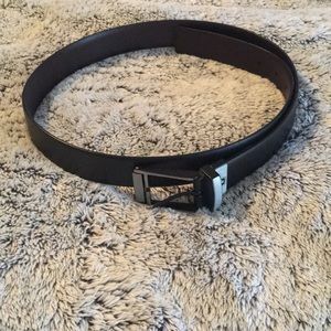 Swiss Gear belt, like new